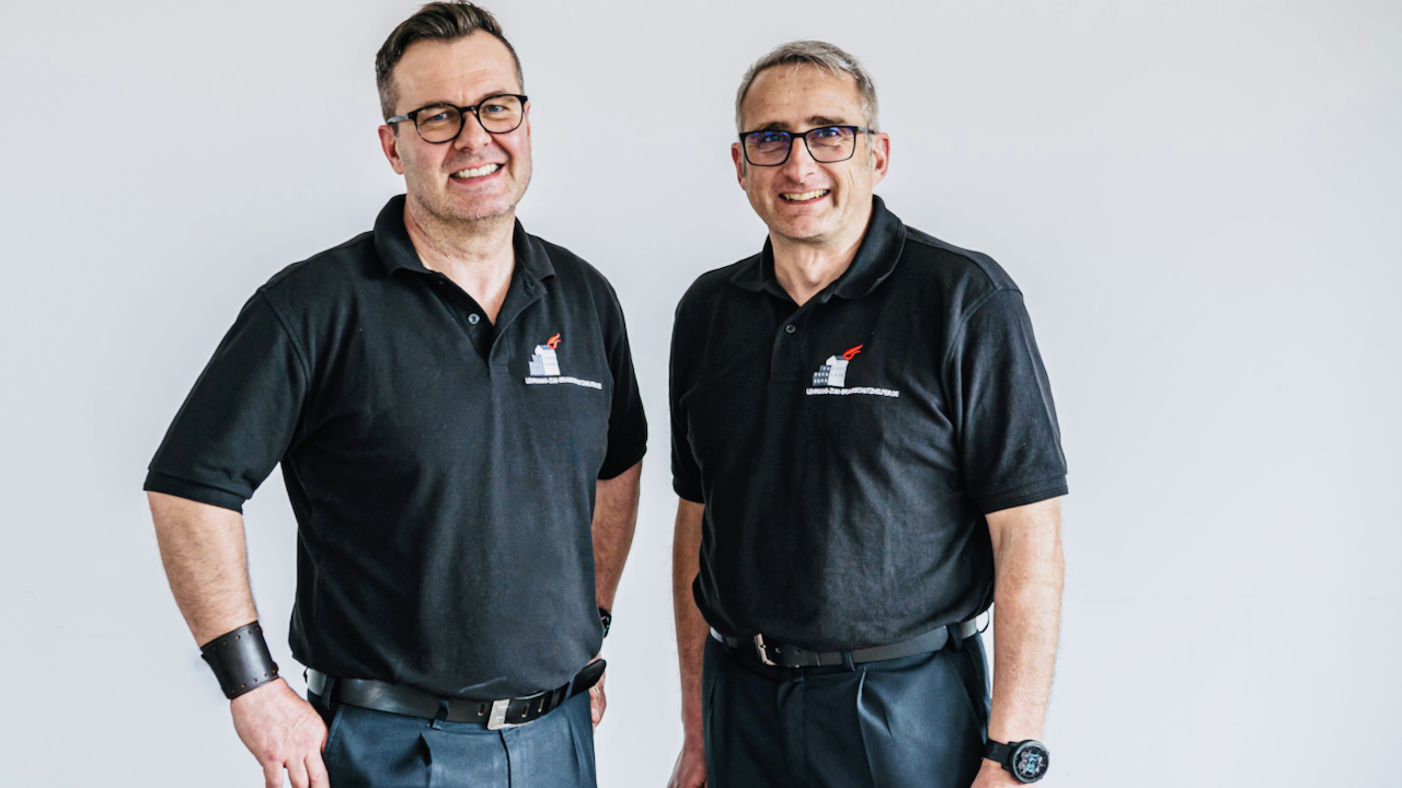 Brandschutzhelfer Schulung Regensburg, mit Brandinspektor Schmidt und Oberbrandmeister Till.