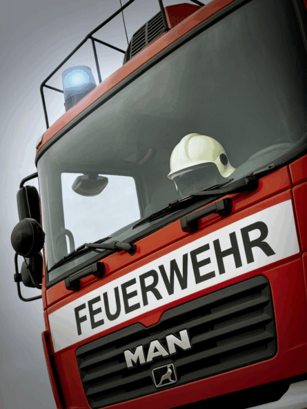 Feuerwehrauto der Brandschutzhelfer Ausbildung