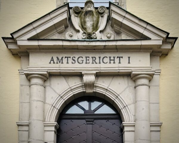 Referenz Amtsgericht 1 für Lehrgang-zum-Brandschutzhelfer. Ausbildung der öffentlichen Hand.